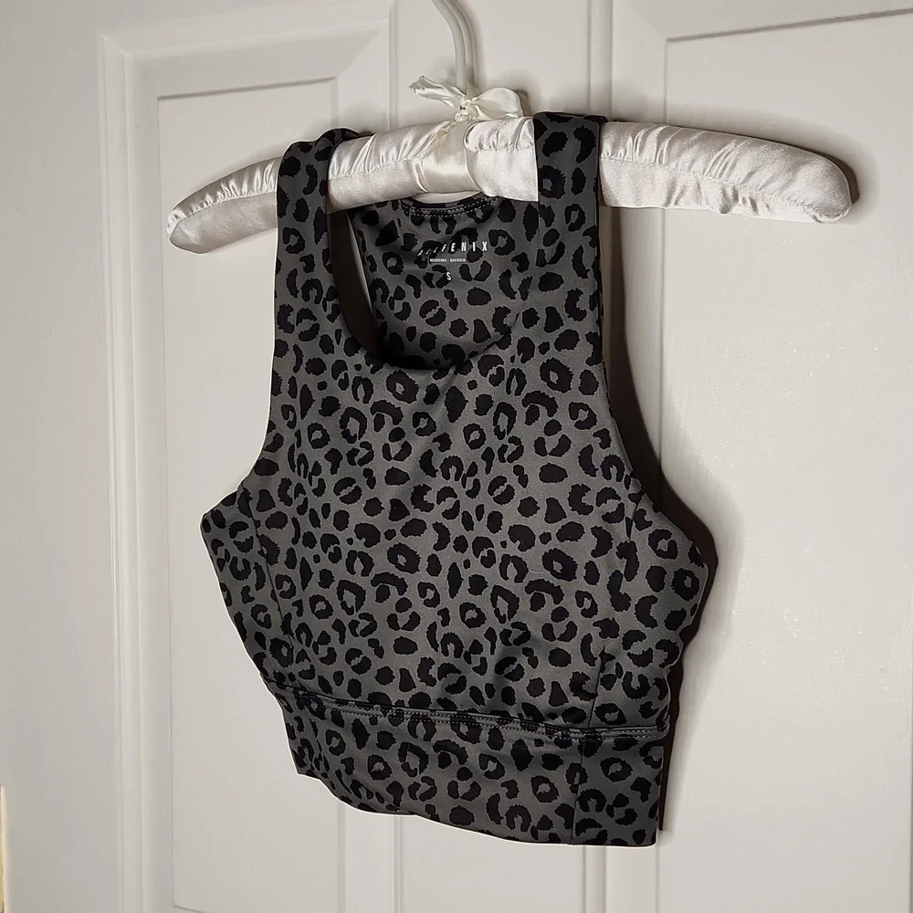All Fenix Anthropologie Sport Bra Long Jagger Charcoal Cheetah Print S - Picture 2 of 9